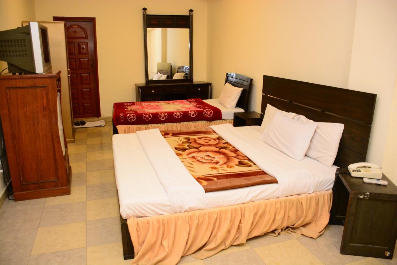 Hotel Move-N-Pick Murree Exterior foto