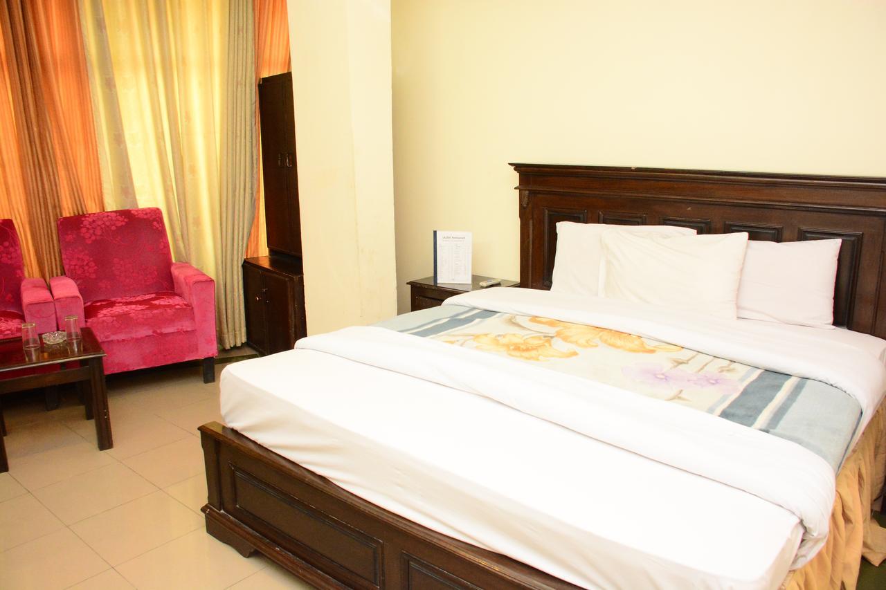Hotel Move-N-Pick Murree Exterior foto