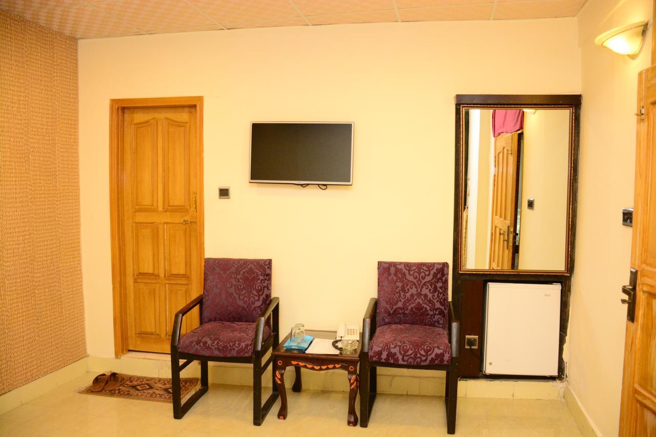 Hotel Move-N-Pick Murree Exterior foto