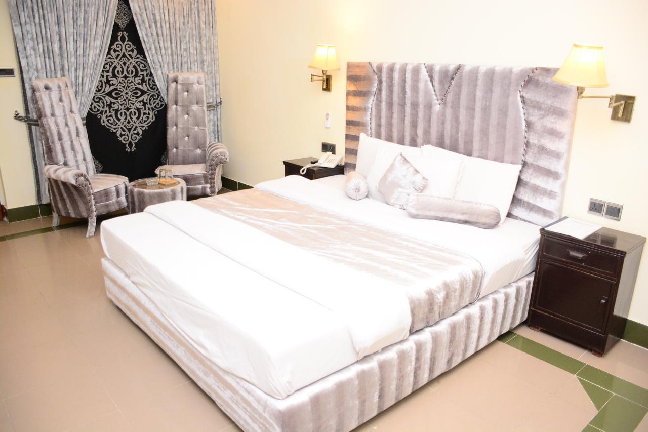 Hotel Move-N-Pick Murree Exterior foto